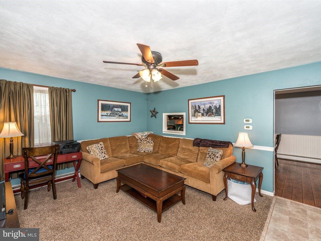 8 Forest Hills Road Red Lion, PA 17356 - Photo 2 of 28