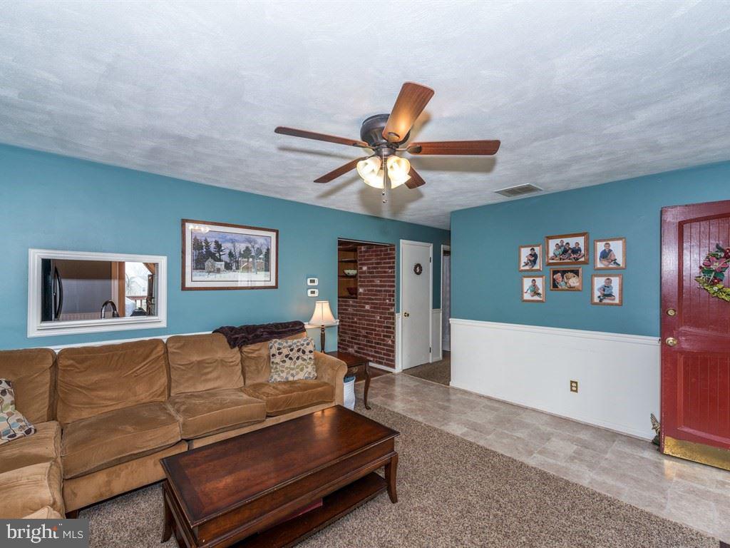 8 Forest Hills Road Red Lion, PA 17356 - Photo 5 of 28