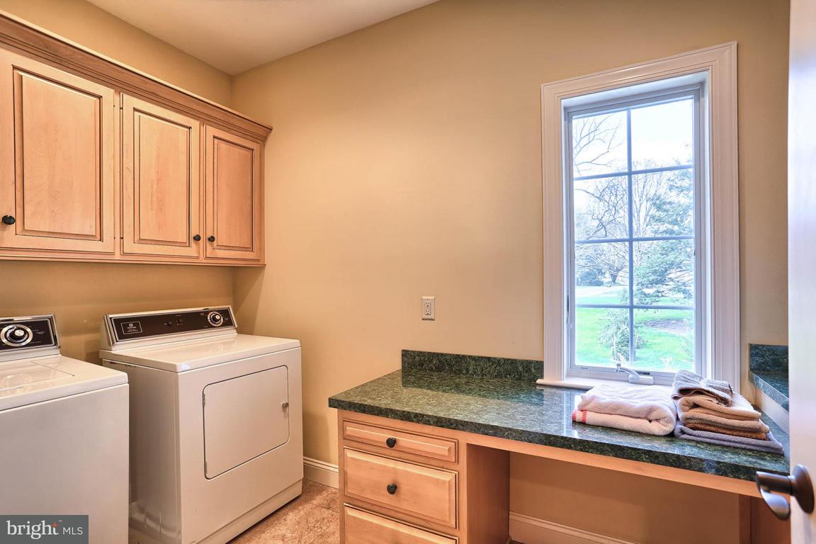 2515 Old Orchard Road Lancaster, PA 17601 - Photo 40 of 57