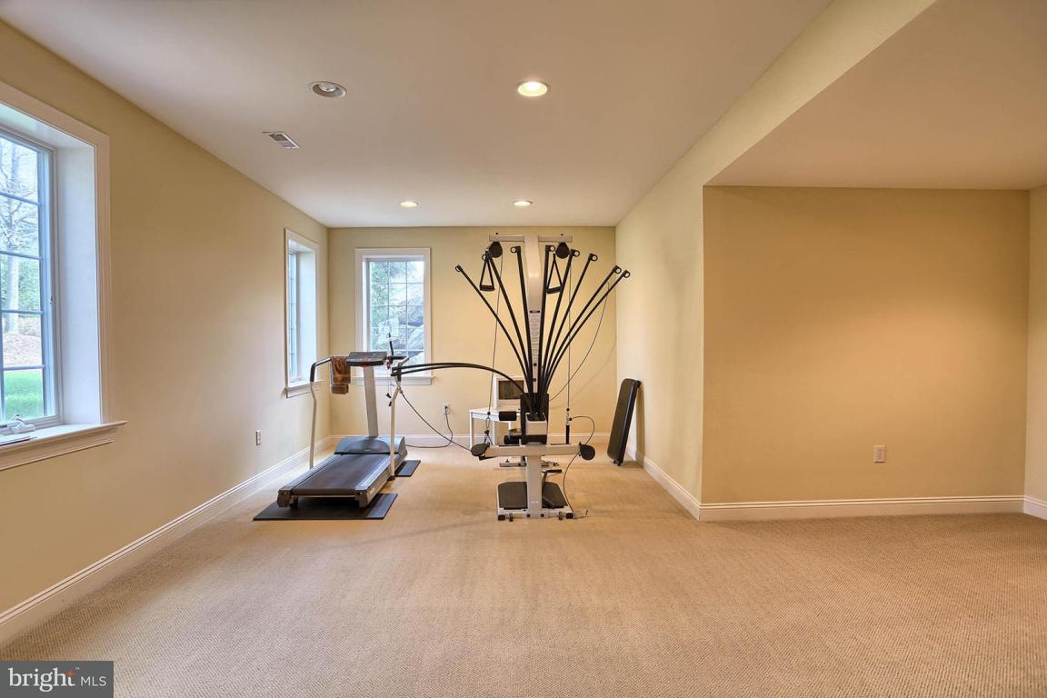 2515 Old Orchard Road Lancaster, PA 17601 - Photo 45 of 57