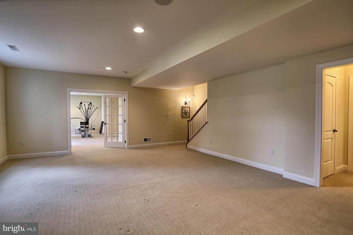 2515 Old Orchard Road Lancaster, PA 17601 - Photo 46 of 57