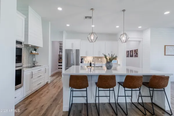 $1,695,000 | 2090 East Melrose Street, Gilbert, AZ 85297