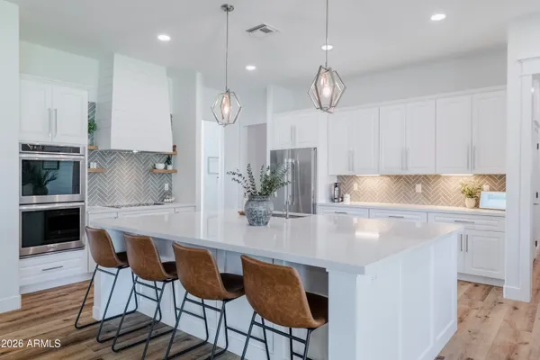 $1,695,000 | 2090 East Melrose Street, Gilbert, AZ 85297