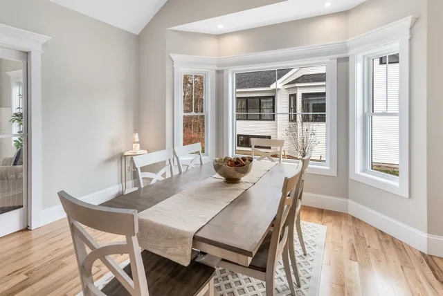 $1,550,000 | 16 Little River Road, Exeter, NH 03833