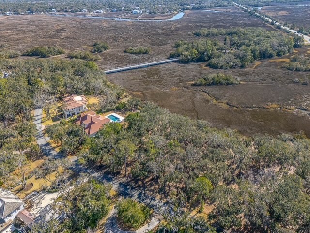 107 Davison Lane St. Simons Island, GA 31522 - Photo 11 of 20