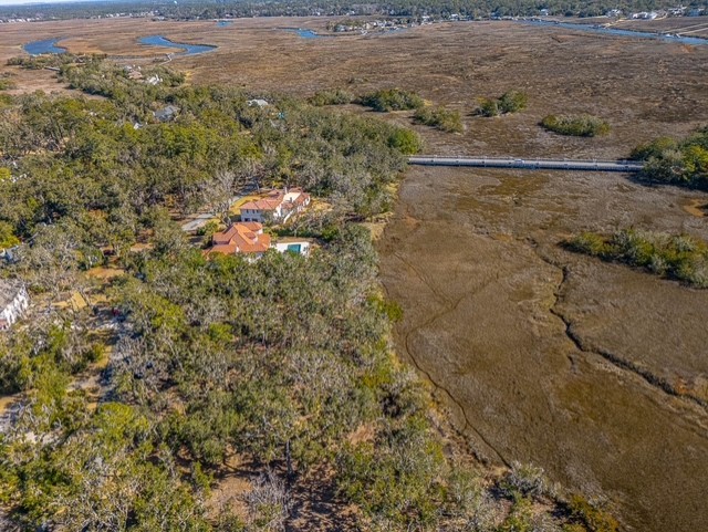 107 Davison Lane St. Simons Island, GA 31522 - Photo 16 of 20