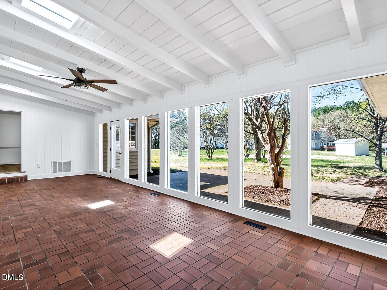 4600 Rolesville Road Wendell, NC 27591 - Photo 35 of 42 Sun-room