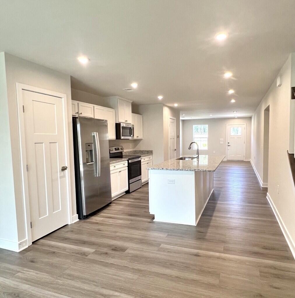 290 Picard Loop Santee, SC 29142 - Photo 5 of 21 Kitchen-Living Room