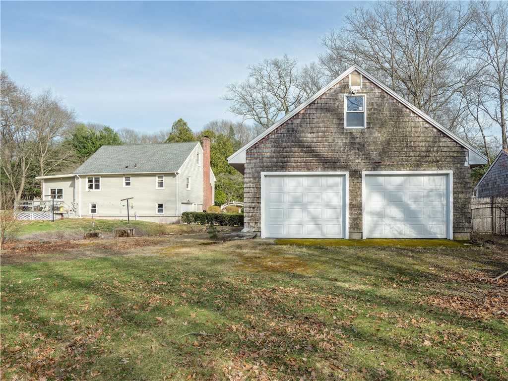 48 Colvintown Road Coventry, RI 02816 - Photo 11 of 35