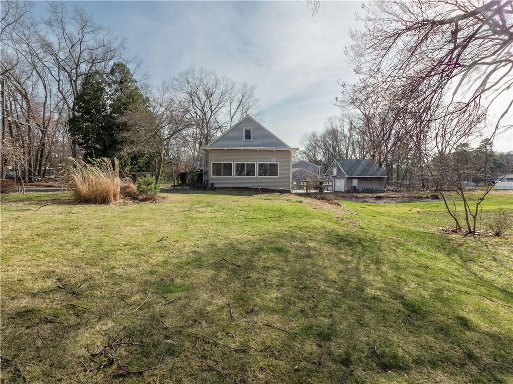 48 Colvintown Road Coventry, RI 02816 - Photo 18 of 35