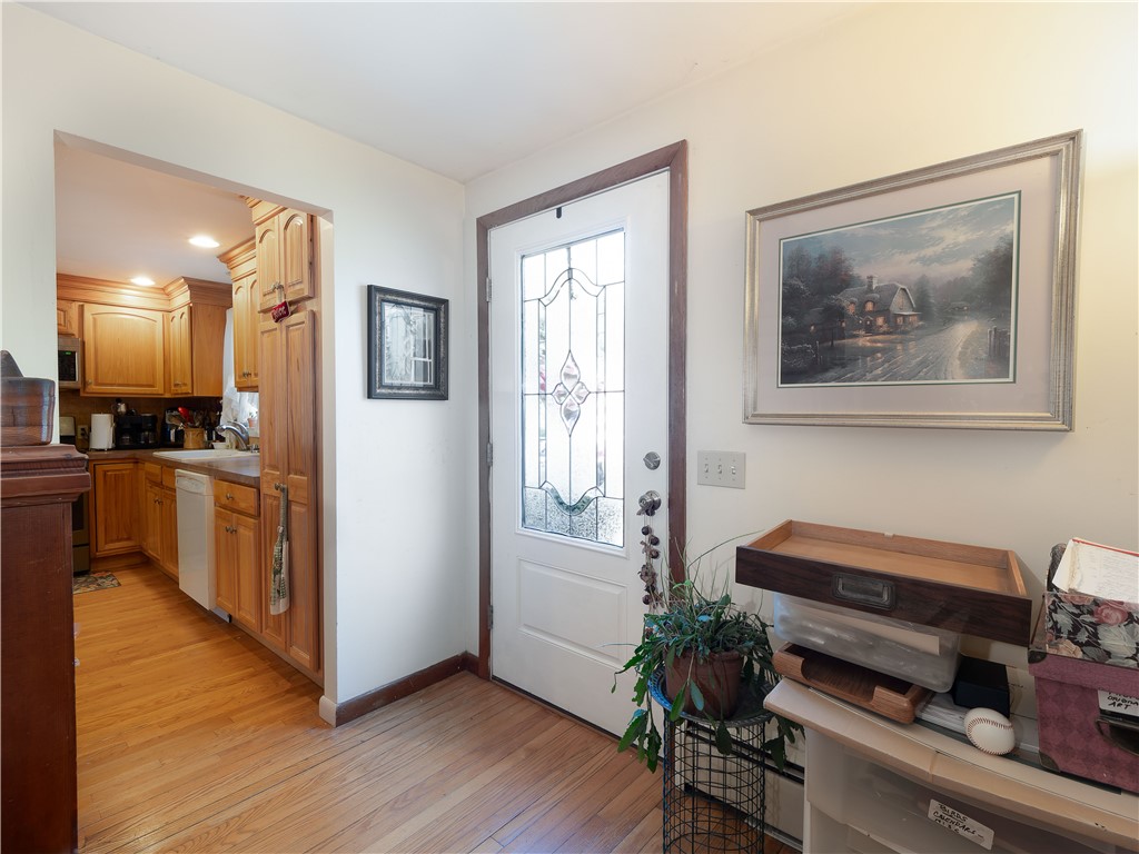 48 Colvintown Road Coventry, RI 02816 - Photo 22 of 35