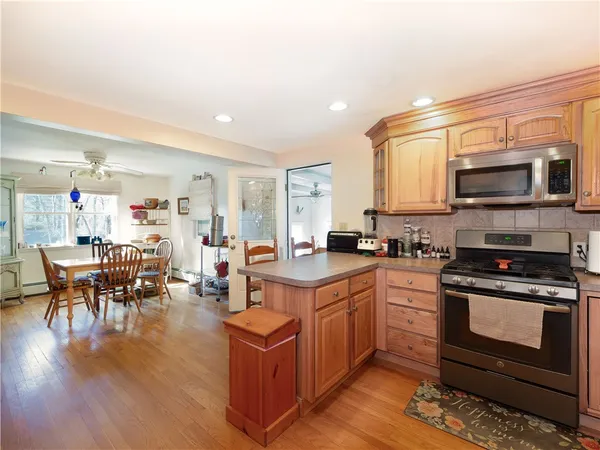 $499,900 | 48 Colvintown Road, Coventry, RI 02816