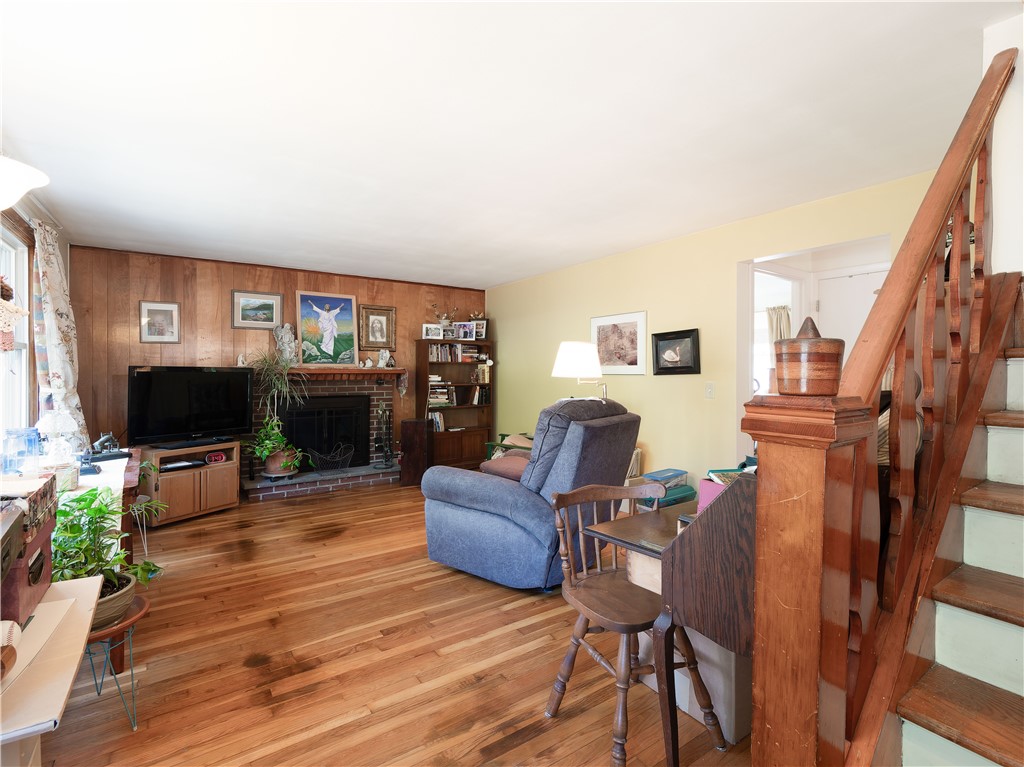 48 Colvintown Road Coventry, RI 02816 - Photo 28 of 35