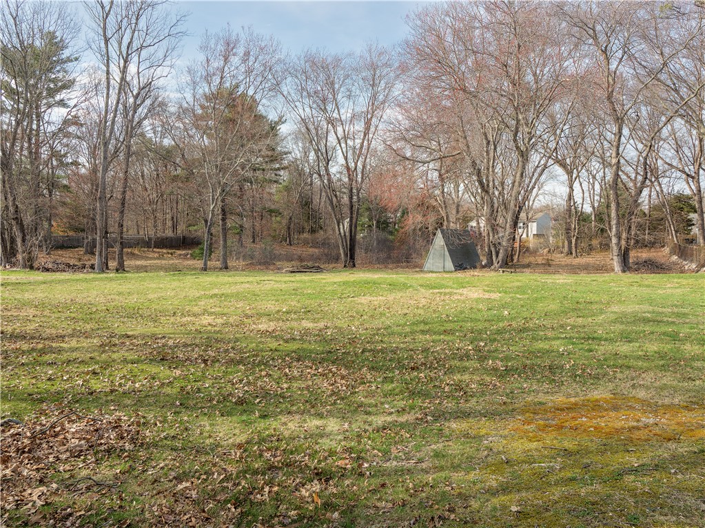 48 Colvintown Road Coventry, RI 02816 - Photo 6 of 35