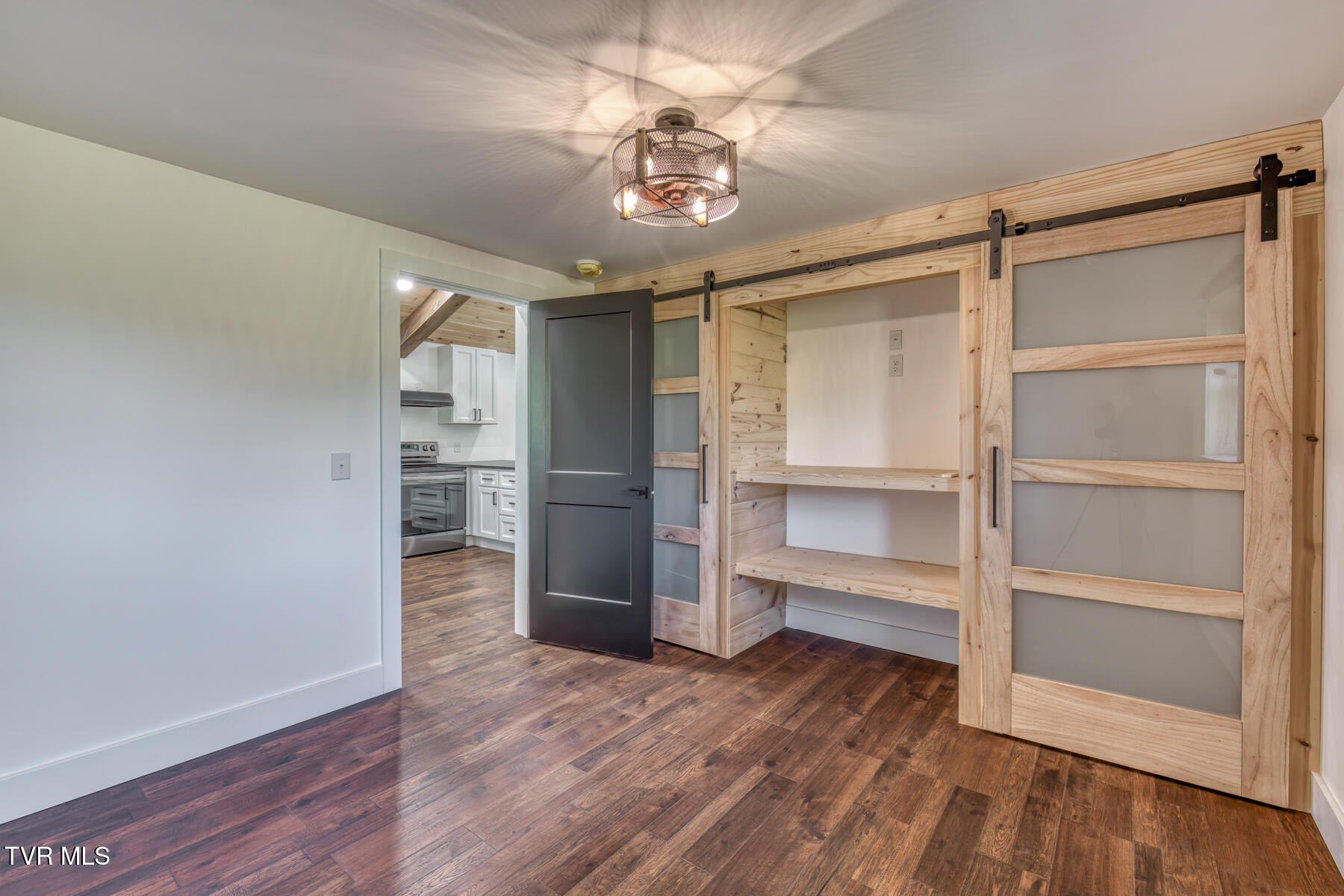 356 Old Thomas Bridge Road Bluff City, TN 37618 - Photo 15 of 28 356 Old Thomas Bridge Rd-15