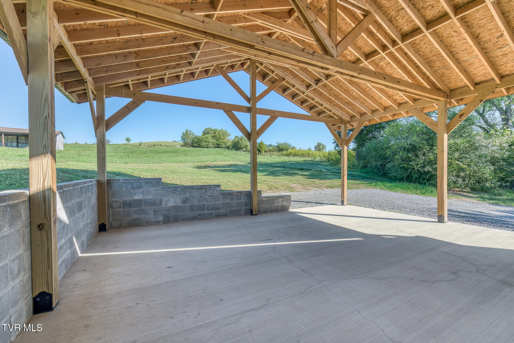 356 Old Thomas Bridge Road Bluff City, TN 37618 - Photo 24 of 28 356 Old Thomas Bridge Rd-24