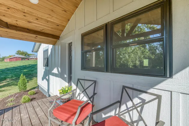 $215,000 | 356 Old Thomas Bridge Road, Bluff City, TN 37618