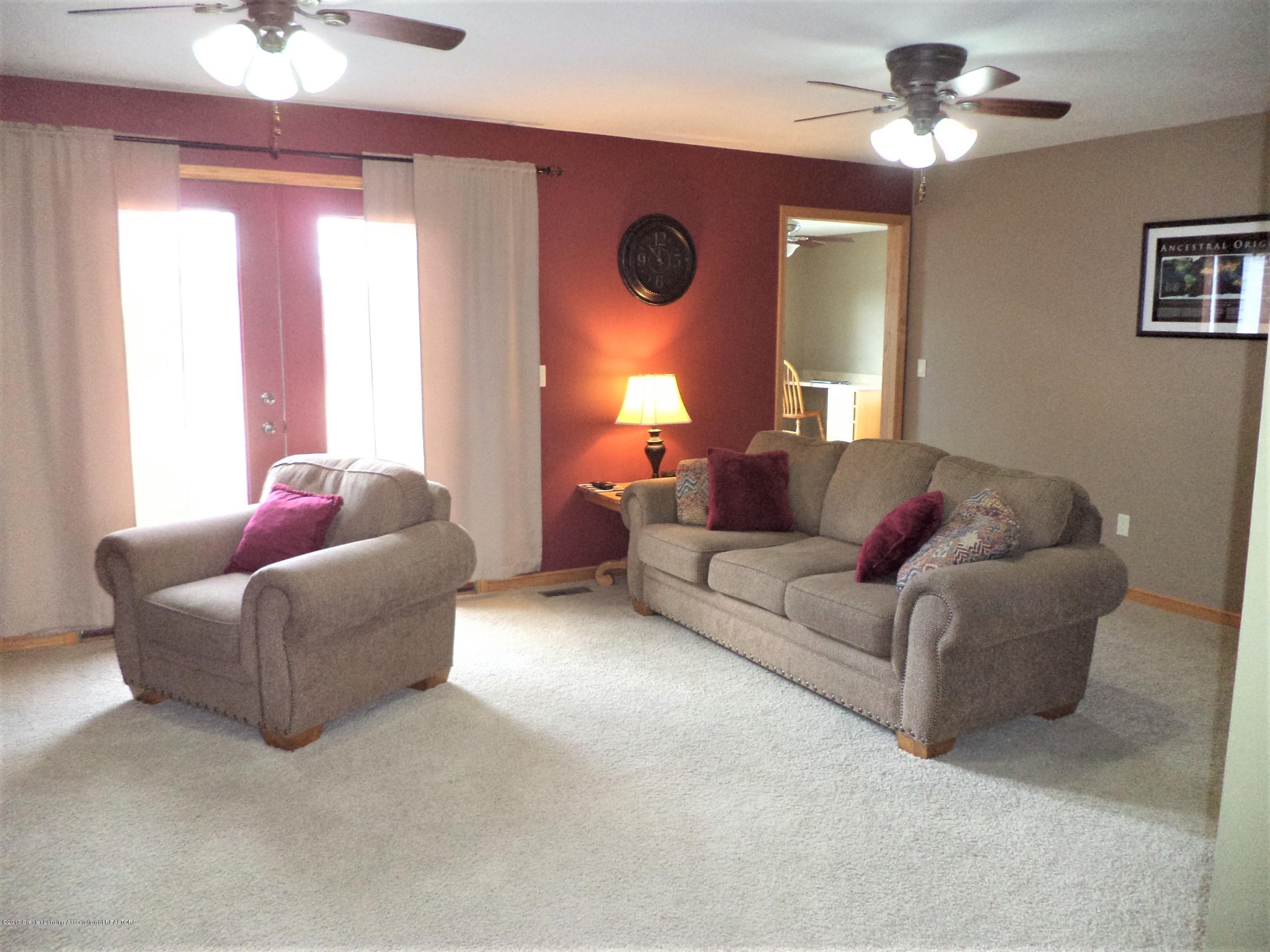 3565 Banner Road St. Johns, MI 48879 - Photo 8 of 24 Living Room view 2