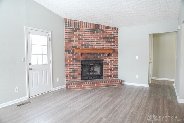 6334 Shull Road Dayton, OH 45424 - Photo 8 of 25
