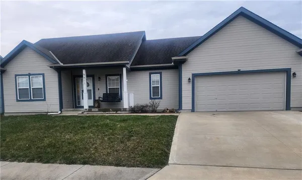 $348,000 | 9811 East 219th Circle, Peculiar, MO 64078