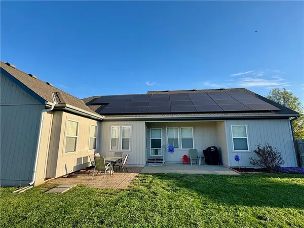 $348,000 | 9811 East 219th Circle, Peculiar, MO 64078