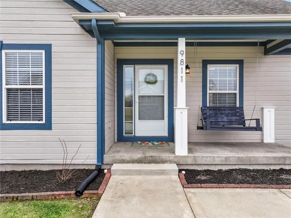$348,000 | 9811 East 219th Circle, Peculiar, MO 64078