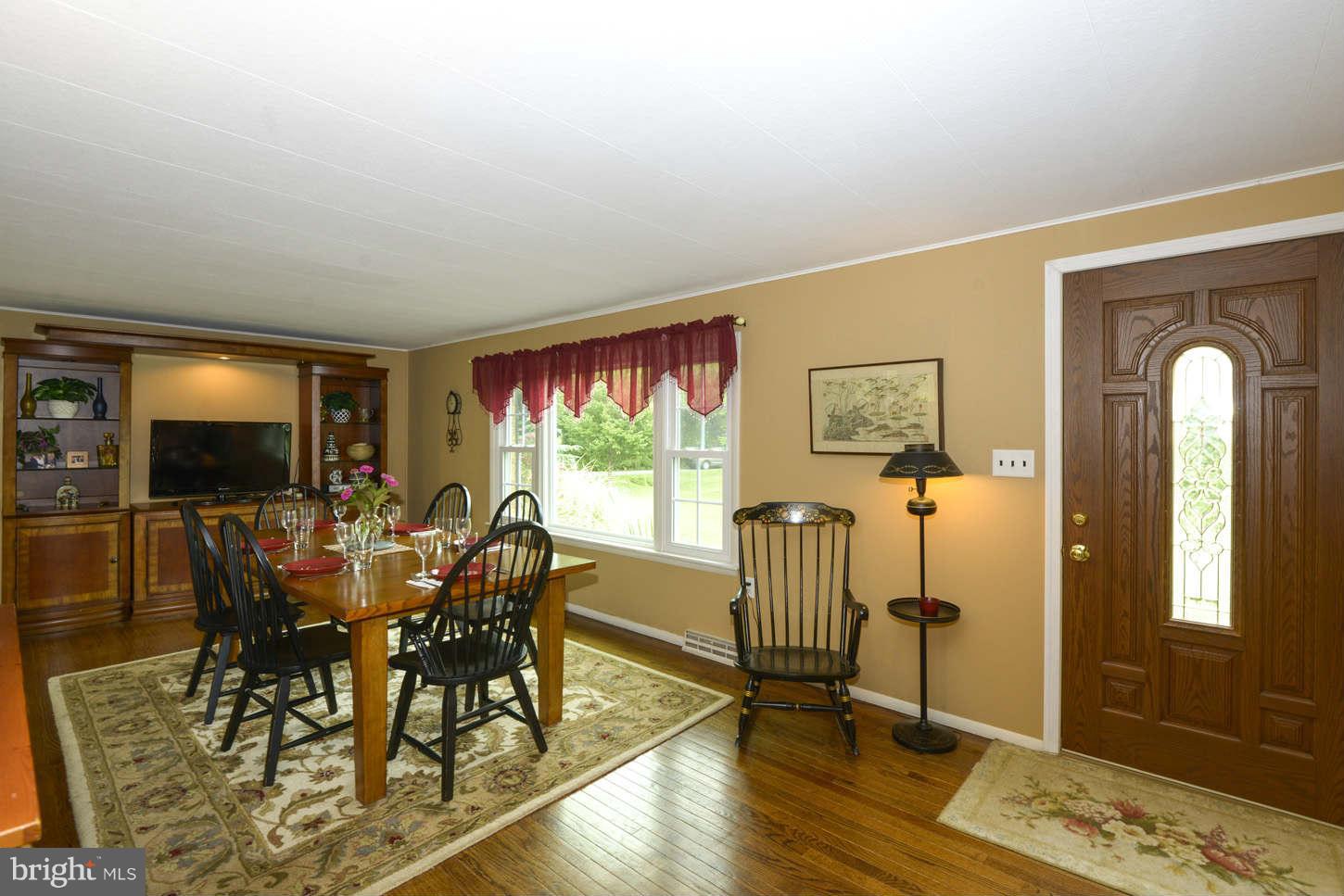 5002 Ten Oaks Road Clarksville, MD 21029 - Photo 3 of 28 Dining Room