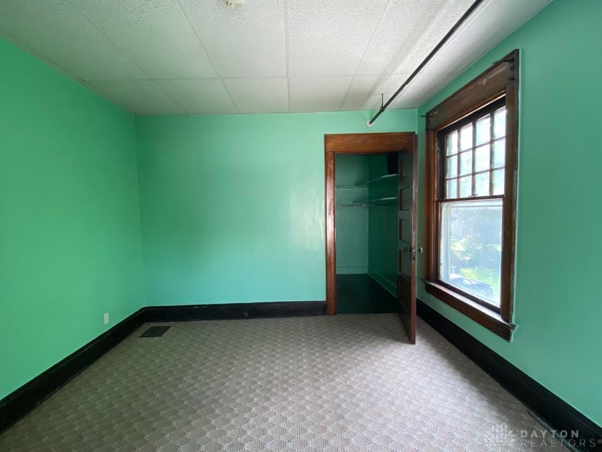 1215 East High Street Springfield, OH 45505 - Photo 43 of 52
