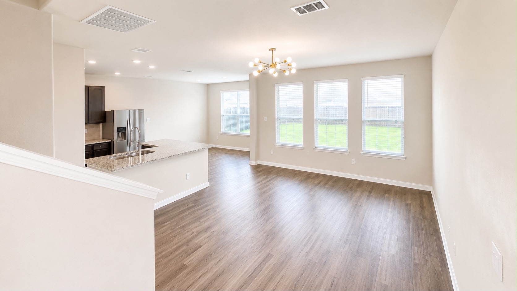 2835 Autumn Mist Lane Conroe, TX 77304 - Photo 2 of 36