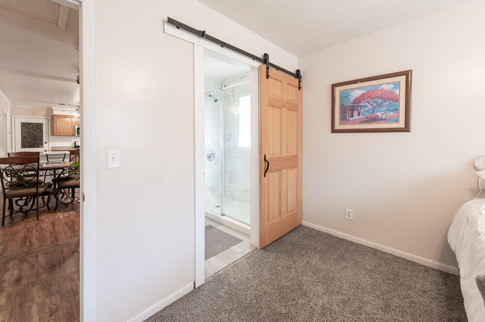 1107 Terrace Circle North Augusta, SC 29841 - Photo 14 of 28 Private Bath with Sliding Door!