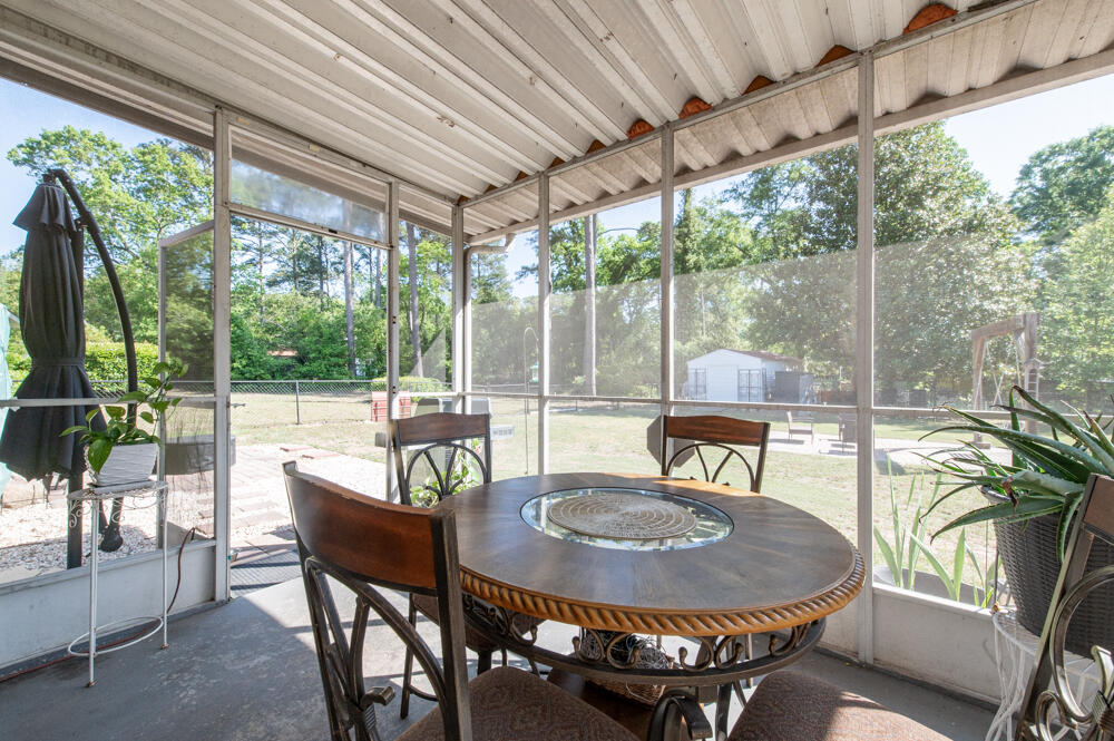 1107 Terrace Circle North Augusta, SC 29841 - Photo 19 of 28 Screened Patio!