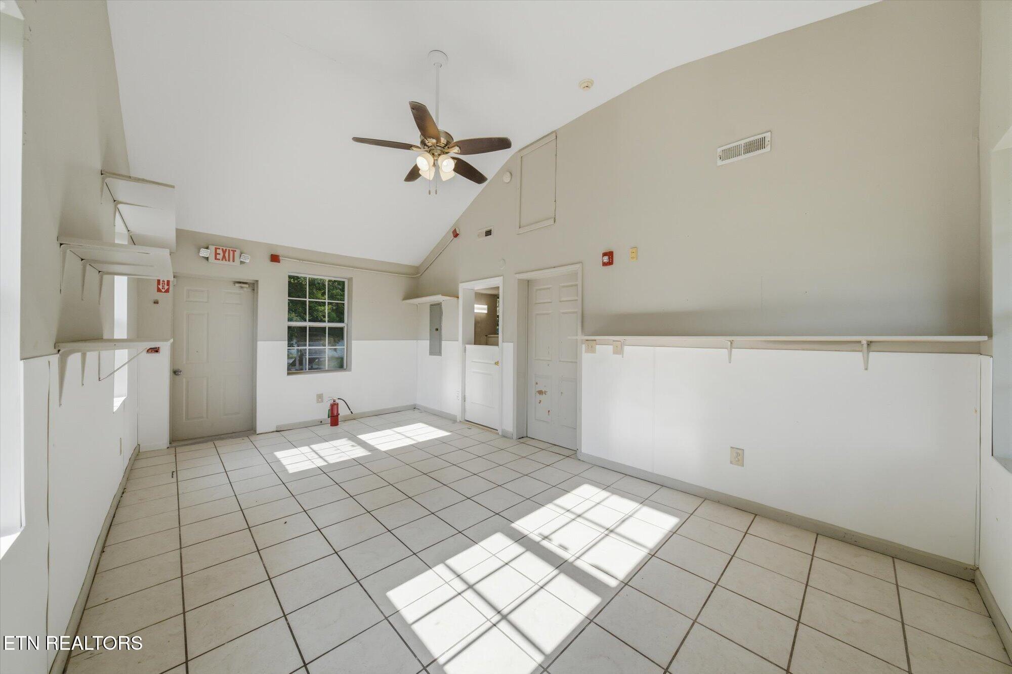 607 Old Tacora Hills Road Clinton, TN 37716 - Photo 21 of 32 21-607-Old-Tacora-Hills-Rd-Clinton-TN-21