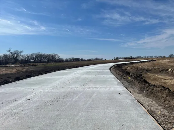 $800,000 | 9625 Bluestem Lane, Justin, TX 76247