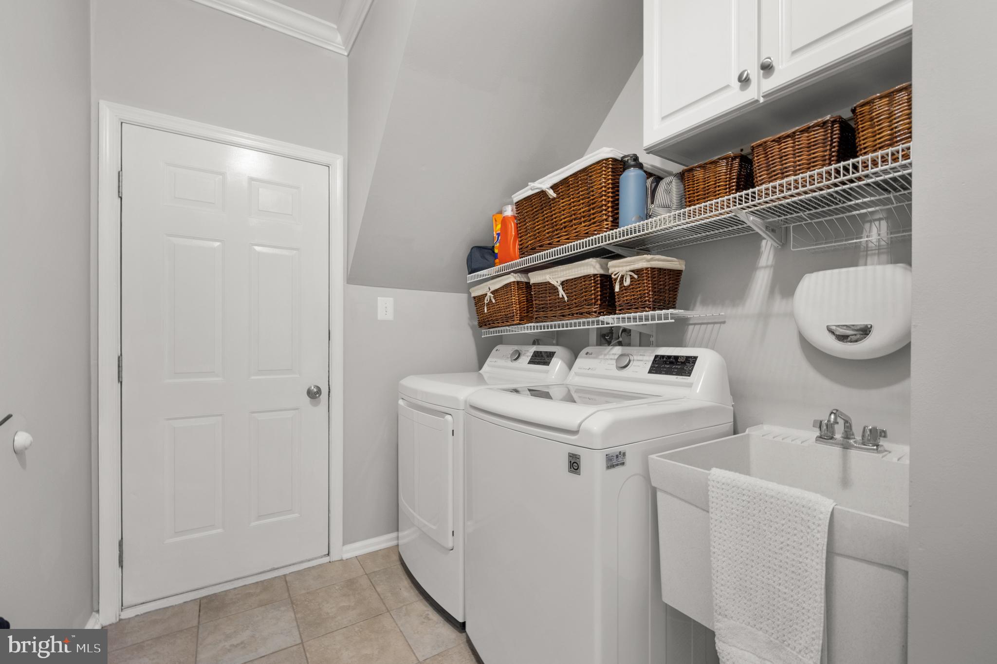 5005 Redfield Road Doylestown, PA 18902 - Photo 27 of 74 1st Floor Laundry Room With Sink