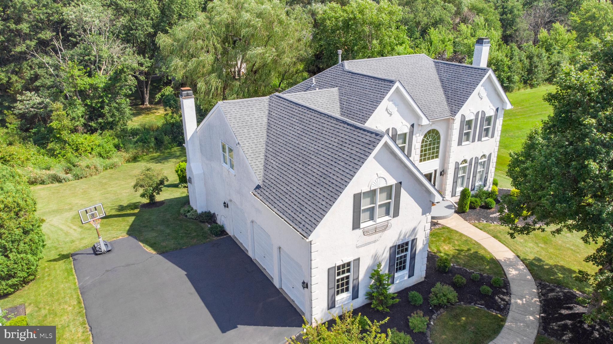 5005 Redfield Road Doylestown, PA 18902 - Photo 4 of 74