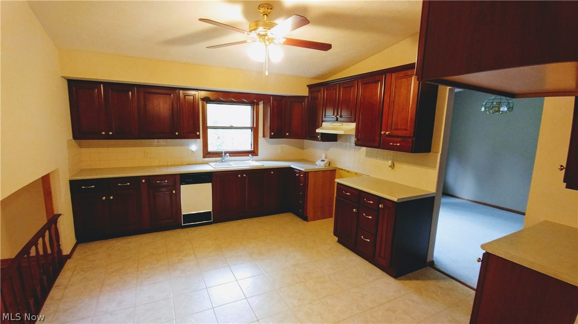 2730 Ranfield Road Mogadore, OH 44260 - Photo 11 of 30