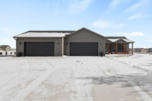 $749,000 | N8776 Island View Drive, New Lisbon, WI 53950