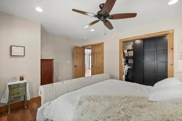 $749,000 | N8776 Island View Drive, New Lisbon, WI 53950