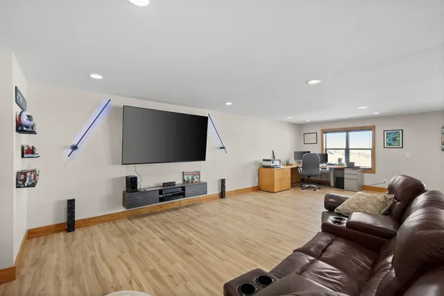 $749,000 | N8776 Island View Drive, New Lisbon, WI 53950