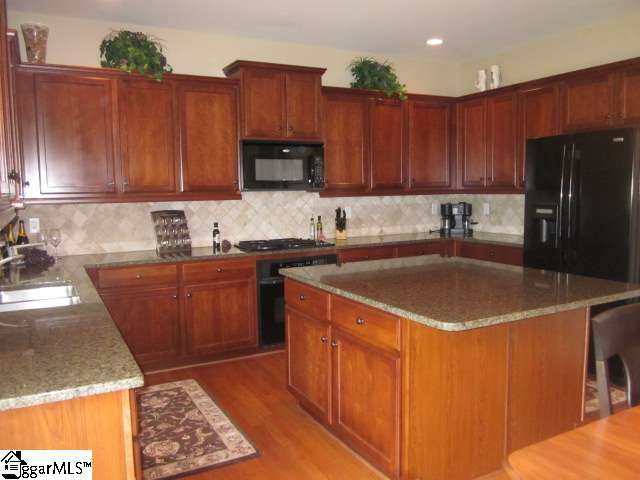 22 Buckhannon Road Greenville, SC 29607 - Photo 9 of 25 Gallery Image 9