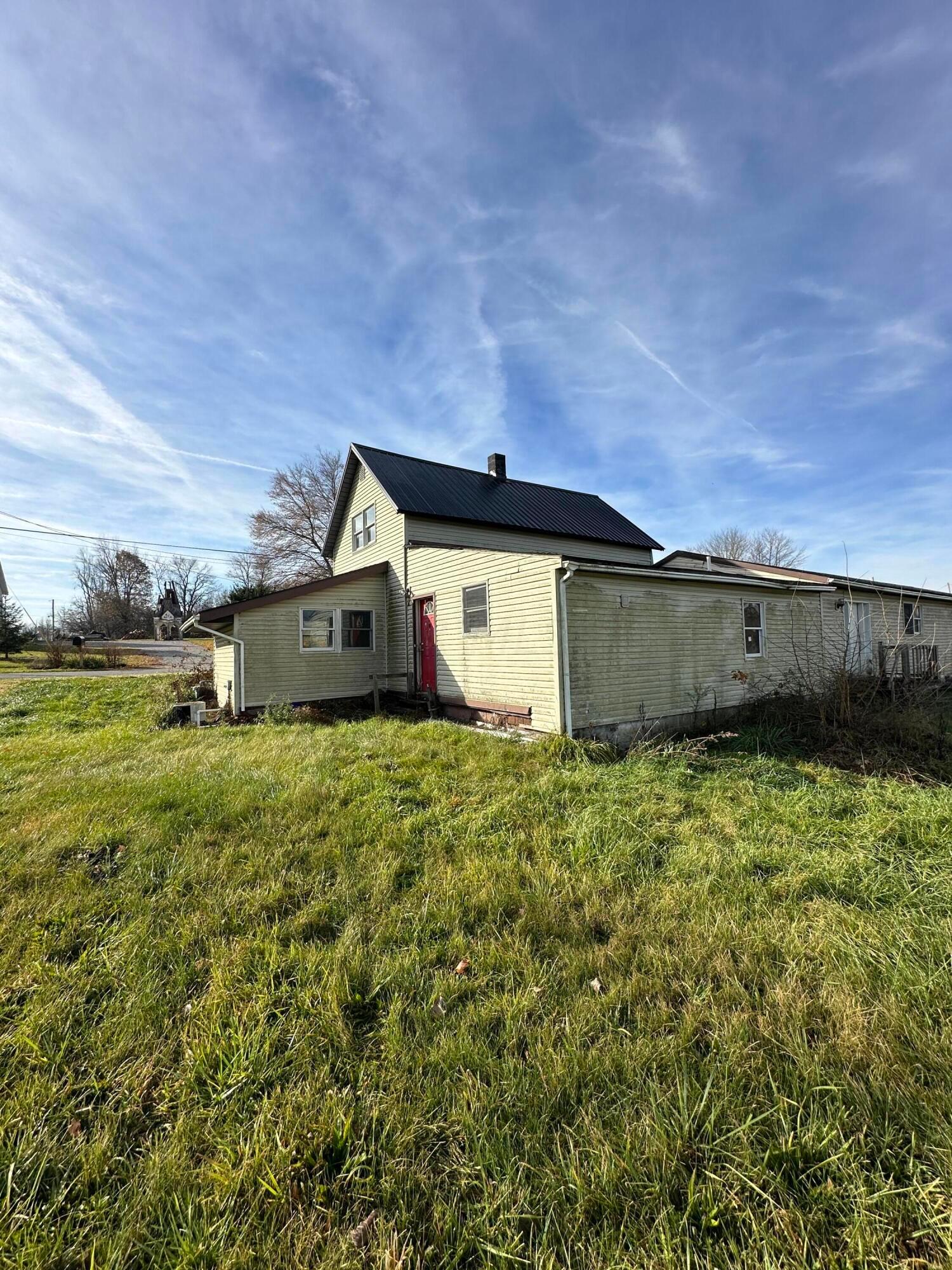 1347 Homer Road Northeast Utica, OH 43080 - Photo 1 of 23 IMG_4449