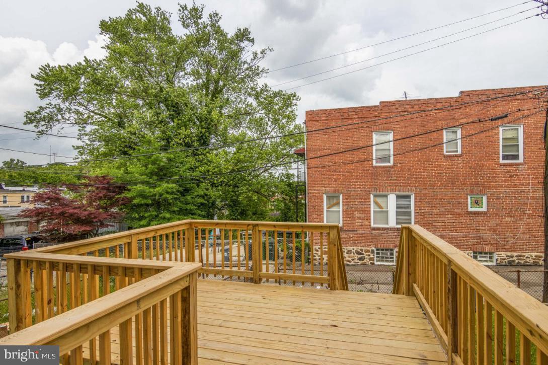 2307 North Rosedale Street Baltimore, MD 21216 - Photo 4 of 4
