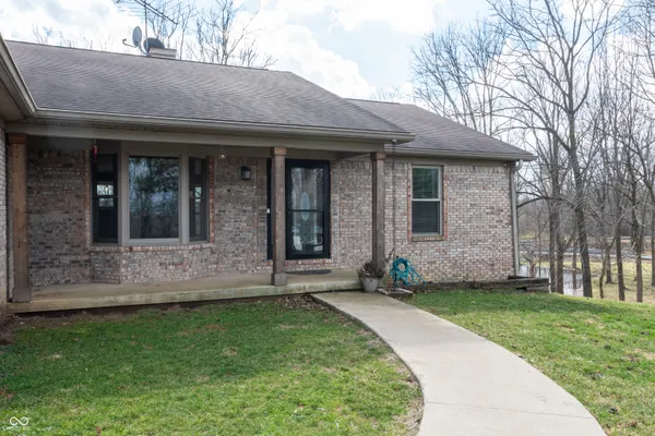 $684,900 | 13455 North Co Rd 425 East, Roachdale, IN 46172
