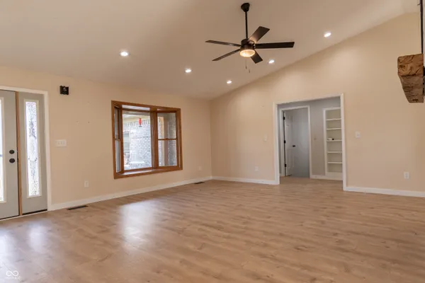 $684,900 | 13455 North Co Rd 425 East, Roachdale, IN 46172