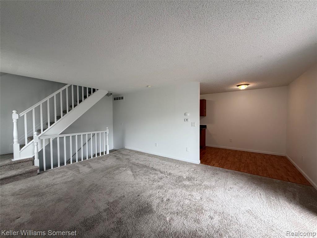 28423 Raleigh Crescent Drive, Unit 44 Chesterfield, MI 48051 - Photo 2 of 25