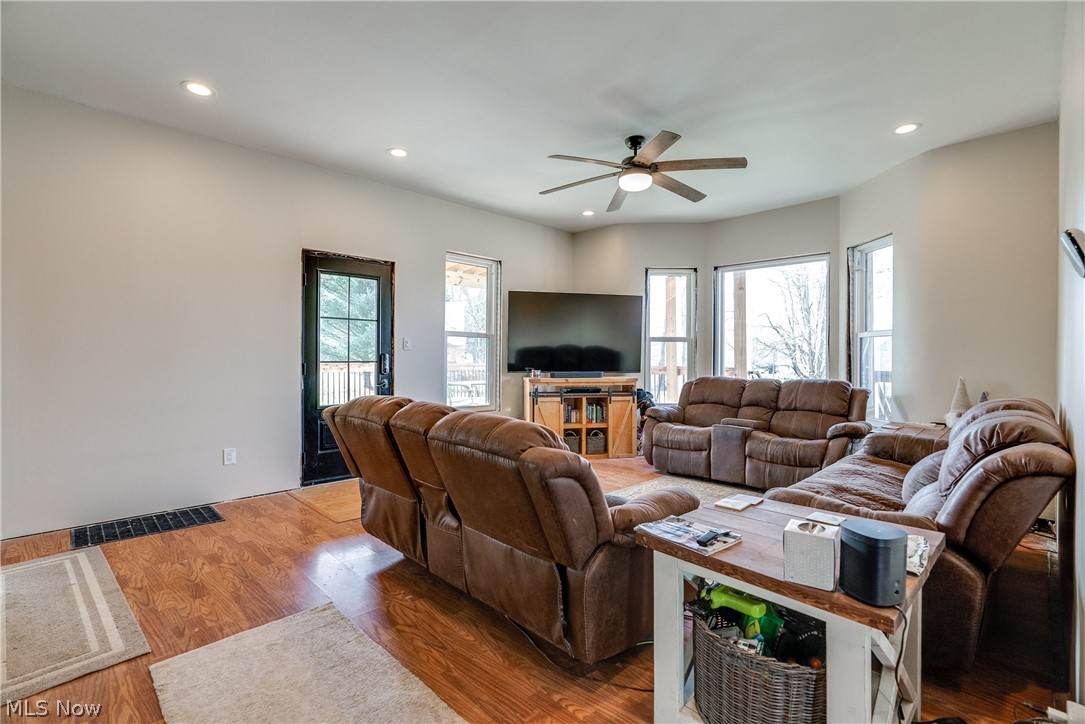 4541 Waterloo Road Atwater, OH 44201 - Photo 17 of 35