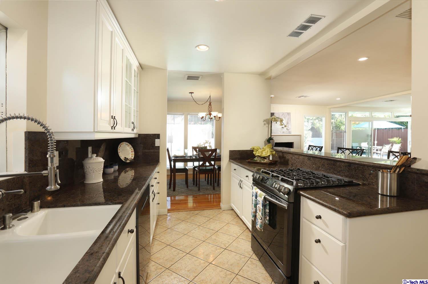 1060 Medford Road Pasadena, CA 91107 - Photo 14 of 46 Gallery Image 14