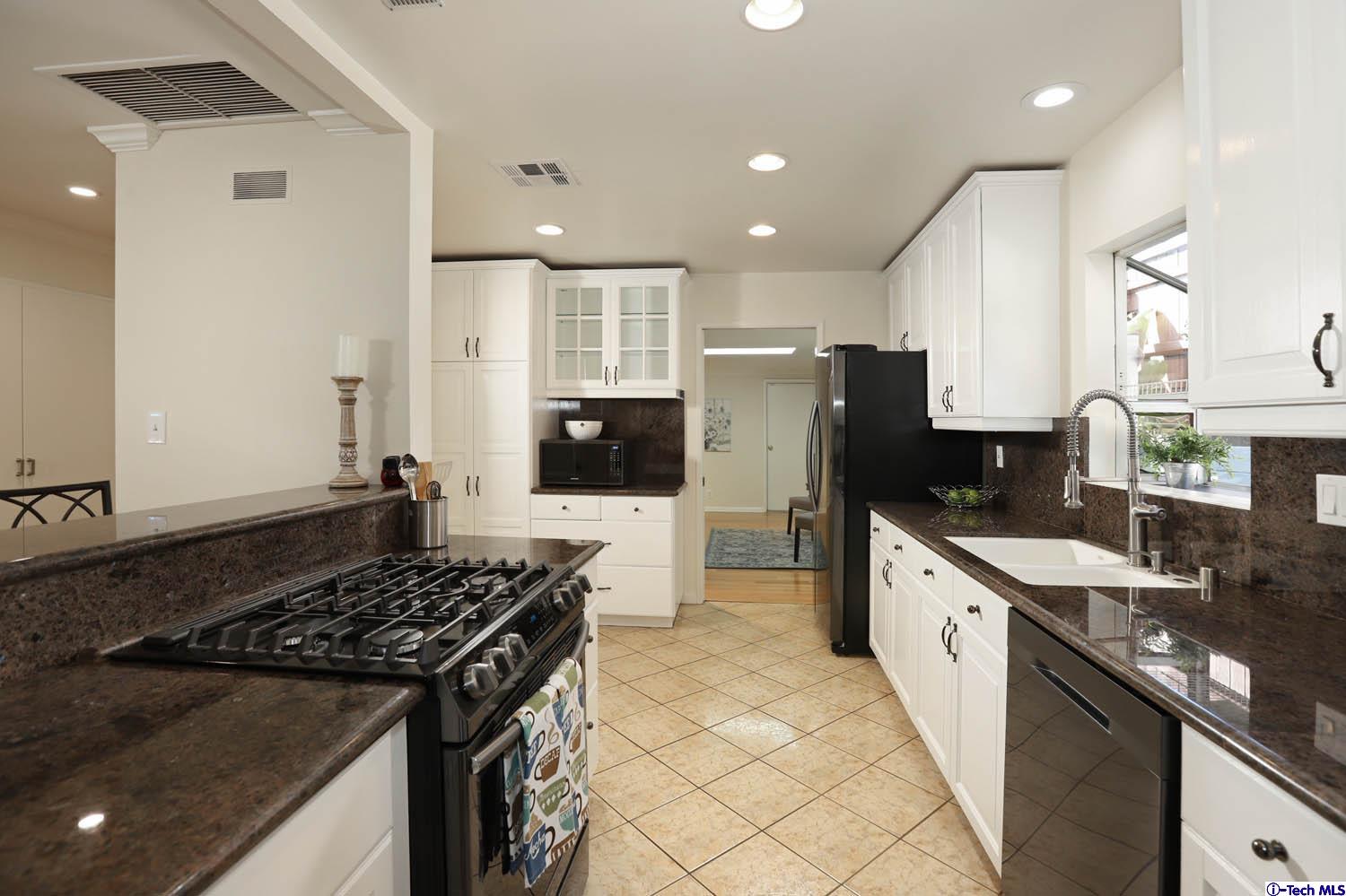 1060 Medford Road Pasadena, CA 91107 - Photo 15 of 46 Gallery Image 15