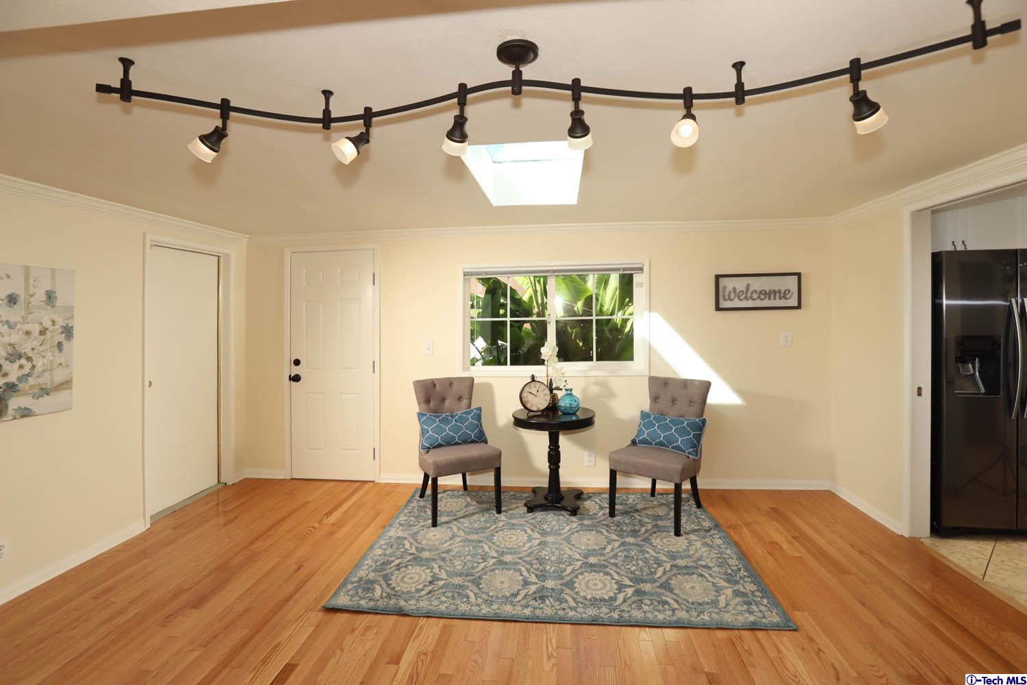 1060 Medford Road Pasadena, CA 91107 - Photo 10 of 46 Gallery Image 10