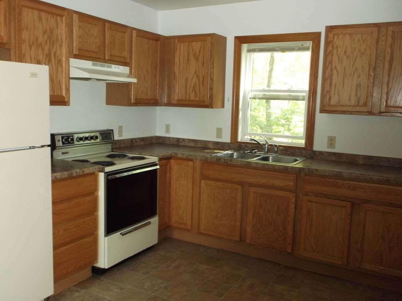 301-303 Sutliff Avenue Rhinelander, WI 54501 - Photo 10 of 12 Gallery Image 10